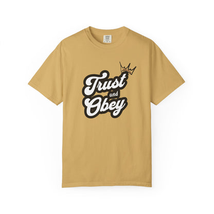 Unisex Vintage-Inspired Graphic T-Shirt - Trust and Obey, Casual Wear, Street Style, Gift for Him/Her, Unique Graphic Tee